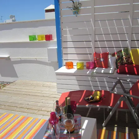 Sunny 2 Bed Spacious Apartmán