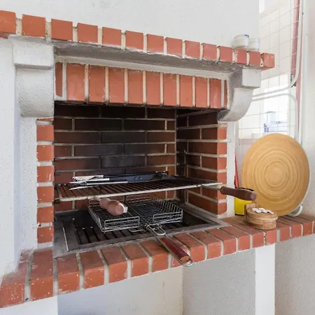 Sunny 2 Bed Spacious *